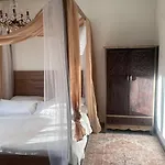 Signature - Vintage Vibes Apartment